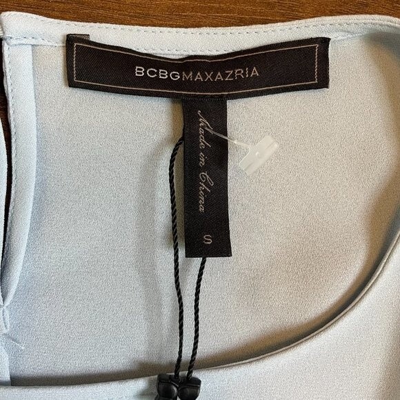 BCBG MaxAzria Flowing with Ties in Back Bat Wing Long Top Blouse Blue (Size S) - Picture 5 of 12